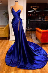 Glamoroso vestido de fiesta azul real con escote en forma de corazón, corte sirena, largo con abertura